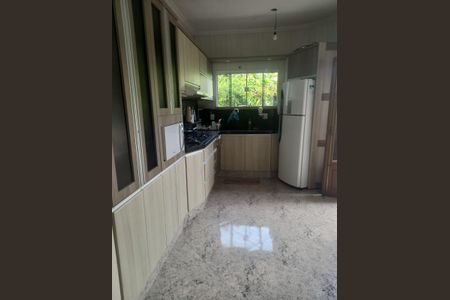 9_photo/95273a2d9d.fd66bd78dde8e90e-ATLAS-c4729a66-fe14-491f-8d54-37033fce8676.jpg de casa à venda com 4 quartos, 300m² em Carianos, Florianópolis