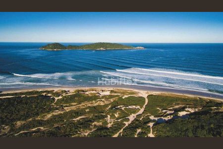 12_photo/95273a2da3.659a87058c63fa0f-ATLAS-cf15651d-626d-441c-a0e2-d2cc3c32da9d.jpg de casa à venda com 3 quartos, 183m² em Carianos, Florianópolis