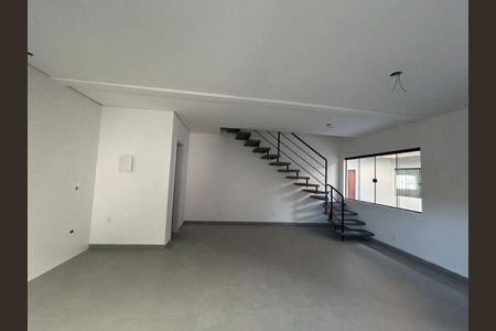 12_photo/95273a32ed.2fed7e95ddef69d8-ATLAS-8f106dcf-b9e4-42b9-802f-a1511c97ecc2.jpg de casa à venda com 2 quartos, 80m² em Costeira do Pirajubaé, Florianópolis