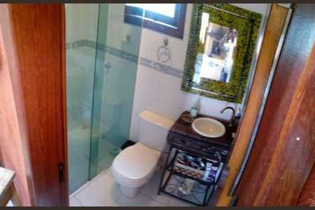 3_photo/95273a32ed.e182d30f96765f76-ATLAS-0862dd8e-37a2-4f82-91aa-4bfd060bd2d8.jpg de casa à venda com 2 quartos, 180m² em Costeira do Pirajubaé, Florianópolis