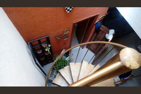 7_photo/95273a32ed.e182d30f96765f76-ATLAS-40f920e4-9e6f-43b9-bcc2-87253a692b60.jpg de casa à venda com 2 quartos, 180m² em Costeira do Pirajubaé, Florianópolis