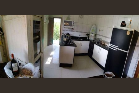 27_photo/95273a32ed.e182d30f96765f76-ATLAS-e5d1c1d2-1224-4320-8fea-fe5c1af9a675.jpg de casa à venda com 2 quartos, 180m² em Costeira do Pirajubaé, Florianópolis