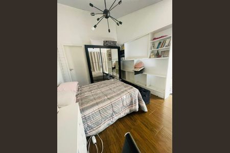 14_photo/95273a3e51.adbb37f92a381176-ATLAS-c8f2e7a8-546c-4ff7-9f0e-bdfeef0e5cee.jpg de casa à venda com 1 quarto, 160m² em Carianos, Florianópolis