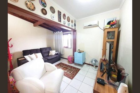 29_photo/95273a4027.2589b1fd00b31c34-ATLAS-4fd51d1d-0ebb-4d76-9b1b-75be8a3f3a03.jpg de casa à venda com 4 quartos, 250m² em Carianos, Florianópolis