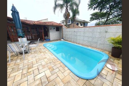 22_photo/95273a4027.2589b1fd00b31c34-ATLAS-7691f6cd-da01-4e92-9b3a-079bc1f03fd3.jpg de casa à venda com 4 quartos, 250m² em Carianos, Florianópolis