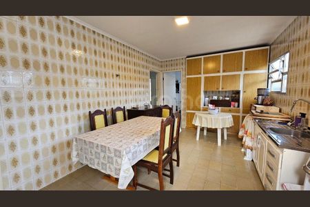 5_photo/95273a404b.561dcad3d0cedf12-ATLAS-ab9dd36e-195c-4cd1-88c6-4e8bfa75ac8b.jpg de casa à venda com 3 quartos, 150m² em Carianos, Florianópolis