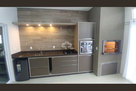6_photo/95273a4357.0e5883cd31689f99-ATLAS-885b6f73-e7cb-46ec-87e3-974dae2bcae3.jpg de casa à venda com 3 quartos, 196m² em Carianos, Florianópolis