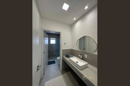 21_photo/95273a438f.970dbbdf4e9b98b2-ATLAS-e0e4974d-8db6-4829-894a-391f5a41916a.jpg de casa à venda com 5 quartos, 220m² em Carianos, Florianópolis