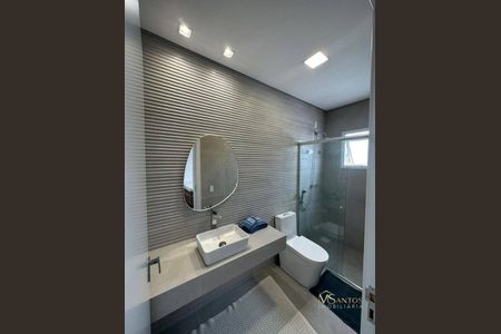 23_photo/95273a438f.970dbbdf4e9b98b2-ATLAS-e16da0df-a096-4ac7-9807-6642243b9f8c.jpg de casa à venda com 5 quartos, 220m² em Carianos, Florianópolis