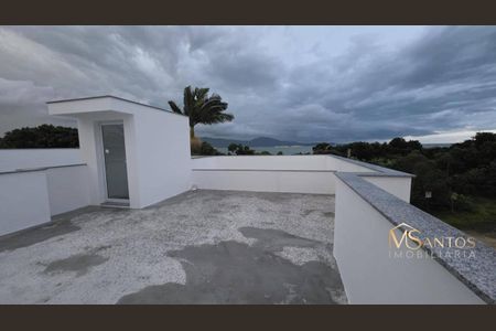 26_photo/95273a438f.970dbbdf4e9b98b2-ATLAS-f856d361-0caf-4bf4-96e9-2e329bce919f.jpg de casa à venda com 5 quartos, 220m² em Carianos, Florianópolis