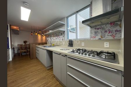 12_photo/95273a43bb.f7d16cdb5ead14bd-ATLAS-8e19d981-d2de-4f16-b0fa-3489dac2c289.jpg de apartamento para alugar com 4 quartos, 163m² em Carianos, Florianópolis