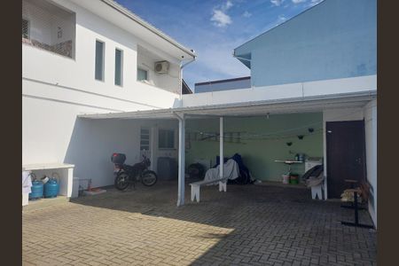 15_photo/95273a4463.fbcd7a2e7ac63d93-ATLAS-8b2013d2-f7f4-4f7a-b5fb-46db00ea3e54.jpg de casa à venda com 5 quartos, 274m² em Carianos, Florianópolis