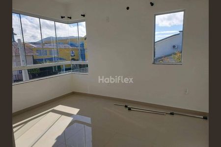 2_photo/95273a458d.88256f452bbb968b-ATLAS-0c86332c-55de-46df-a34e-7bf4e73baa20.jpg de casa à venda com 3 quartos, 149m² em Carianos, Florianópolis