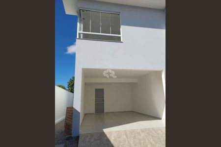 4_photo/95273a458d.d064f87ba2f4a60c-ATLAS-17d6c851-9f02-45ab-b4b0-e74bc9e8e0bc.jpg de casa à venda com 3 quartos, 149m² em Carianos, Florianópolis