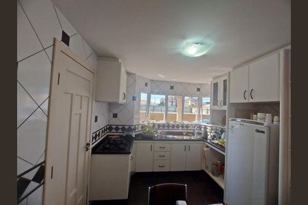 10_photo/95273a45e9.a9fe67ee86852afe-ATLAS-c1a5fac1-f356-4eae-bb62-eace1cf0ac1d.jpg de casa à venda com 3 quartos, 279m² em Carianos, Florianópolis