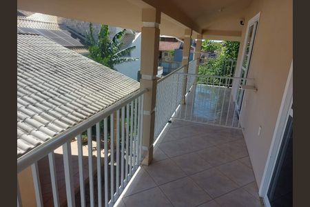 24_photo/95273a45e9.a9fe67ee86852afe-ATLAS-d3d1114a-e210-407d-bf4d-1b440366f583.jpg de casa à venda com 3 quartos, 279m² em Carianos, Florianópolis