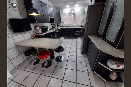 31_photo/95273a4f57.04f4efb4ec0e2ec3-ATLAS-194badb6-2927-4bfa-94c5-add2ef9ebc9f.jpg de casa à venda com 4 quartos, 241m² em Carianos, Florianópolis