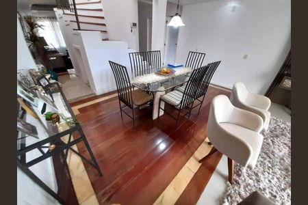 12_photo/95273a4f57.04f4efb4ec0e2ec3-ATLAS-3d385b92-a3d3-4223-8e0f-2783f80dd5b7.jpg de casa à venda com 4 quartos, 241m² em Carianos, Florianópolis