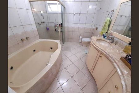 36_photo/95273a4f57.04f4efb4ec0e2ec3-ATLAS-9729a4dd-9d7a-400c-a00d-4ab205db54ae.jpg de casa à venda com 4 quartos, 241m² em Carianos, Florianópolis