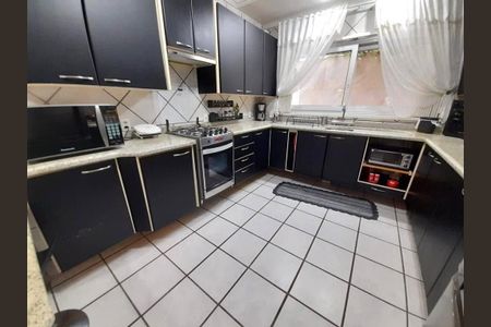 29_photo/95273a4f57.04f4efb4ec0e2ec3-ATLAS-b398a4a2-0bc0-4eab-8fd2-affd57bc5a14.jpg de casa à venda com 4 quartos, 241m² em Carianos, Florianópolis