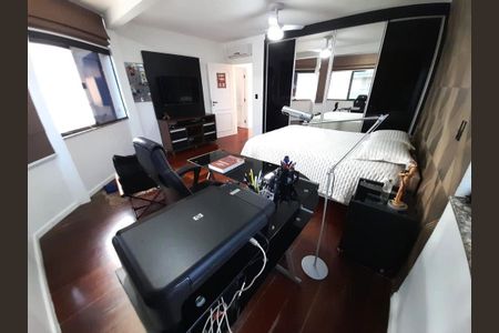 11_photo/95273a4f57.04f4efb4ec0e2ec3-ATLAS-b6e5e6c7-f207-46f5-8d8b-20bbf5b9703e.jpg de casa à venda com 4 quartos, 241m² em Carianos, Florianópolis