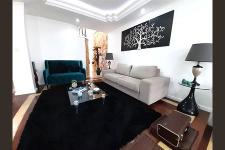 5_photo/95273a4f57.04f4efb4ec0e2ec3-ATLAS-d71f23f3-869a-40ca-ac31-d063c965a714.jpg de casa à venda com 4 quartos, 241m² em Carianos, Florianópolis