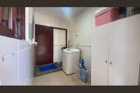 16_photo/95273a4f5d.671b3960e7484b54-ATLAS-6baf7f8b-65fa-4b5e-9bed-deceedcdc1c6.jpg de casa à venda com 4 quartos, 247m² em Carianos, Florianópolis