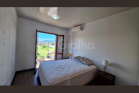 12_photo/95273a4f9d.58dbba0947eec603-ATLAS-9ce1b3ab-e1ae-4b04-a513-4c9037eb2473.jpg de casa à venda com 4 quartos, 110m² em Carianos, Florianópolis