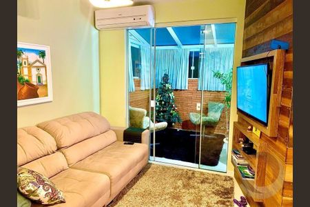 4_photo/95273a4fbd.ae3e33b5614b362c-ATLAS-e0e50844-b14c-4911-8de4-baf774ebec5b.jpg de casa à venda com 4 quartos, 110m² em Carianos, Florianópolis