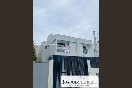 11_photo/95273a4ff1.b24a59dfe16413ee-ATLAS-48e2cd1a-defc-46f0-a1cf-ec088fce9de7.jpg de casa à venda com 3 quartos, 132m² em Carianos, Florianópolis