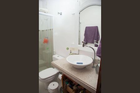 12_photo/95273a5005.ec8758d20009ae41-ATLAS-bc5841cf-cd3a-4ad1-84b0-e264922ef654.jpg de casa à venda com 4 quartos, 200m² em Carianos, Florianópolis