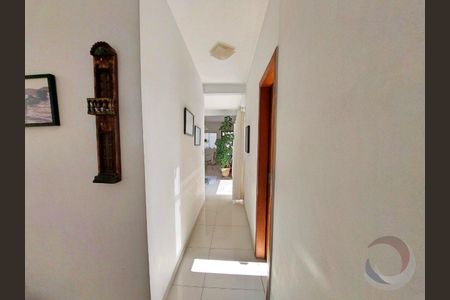 17_photo/95273a5013.967bb43d6f31e30b-ATLAS-6982f765-7e80-4cbe-8a1d-b4ad062d5b26.jpg de casa à venda com 4 quartos, 200m² em Carianos, Florianópolis