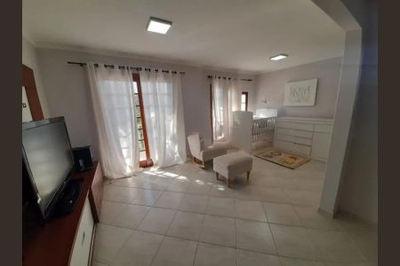 5_photo/95273a5017.2ecc81a6ef288b9f-ATLAS-748823f7-b36b-4e58-92b3-a975cac49b93.jpg de casa à venda com 3 quartos, 206m² em Carianos, Florianópolis