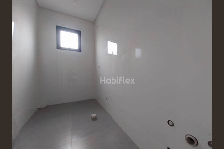 9_photo/95273a502b.1258e65f9419f48f-ATLAS-5969f3ab-4b9a-4e73-aa2c-bb1af2508bfa.jpg de casa à venda com 3 quartos, 187m² em Carianos, Florianópolis