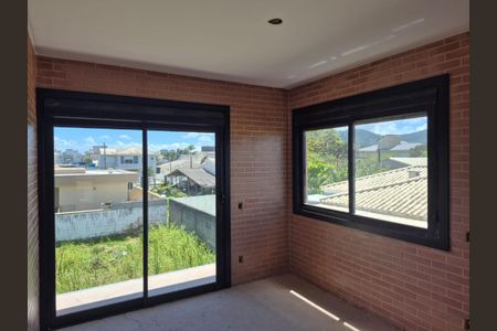 12_photo/95273a506b.aa4c0e778d0e5fa9-ATLAS-9105fd1e-e81d-46c1-9d4c-eee719fe0d00.jpg de casa à venda com 3 quartos, 142m² em Carianos, Florianópolis