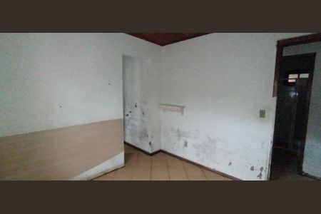 7_photo/95273a51b7.7b3cda3f5b128f1b-ATLAS-dd44af10-4b28-45df-b89c-e193fb1c4426.jpg de casa à venda com 3 quartos, 108m² em Carianos, Florianópolis