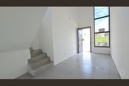 4_photo/95273a51d7.0c73e1ed549f9c6e-ATLAS-cc542a95-0df1-4d15-945f-231ef2e6295e.jpg de casa à venda com 3 quartos, 120m² em Carianos, Florianópolis