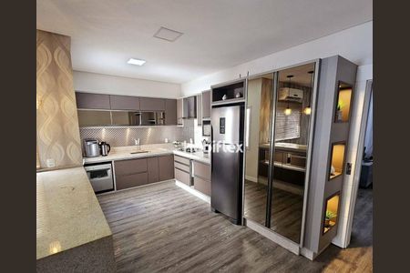 5_photo/95273a5aad.5fc4e2f11f338e3d-ATLAS-3030bdc3-f012-4d64-92d4-ae32761fcffa.jpg de casa à venda com 3 quartos, 196m² em Carianos, Florianópolis