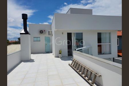 28_photo/95273a5ae9.bd2dffe6b68feeb7-ATLAS-5af64baa-a44c-45ef-93ae-c41ee9632f1a.jpg de casa à venda com 4 quartos, 321m² em Carianos, Florianópolis