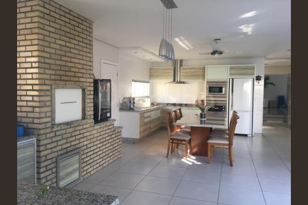 9_photo/95273a5ae9.bd2dffe6b68feeb7-ATLAS-7e64480e-c5fd-4d72-82df-eaf4d2090c8b.jpg de casa à venda com 4 quartos, 321m² em Carianos, Florianópolis