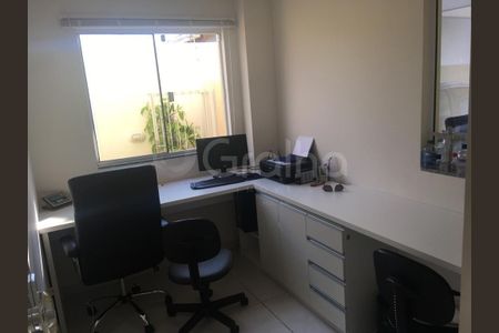 22_photo/95273a5ae9.bd2dffe6b68feeb7-ATLAS-d754ac95-8485-43da-b3a7-0e47e2aec6ac.jpg de casa à venda com 4 quartos, 321m² em Carianos, Florianópolis