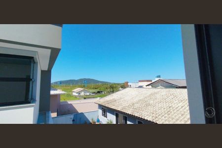15_photo/95273a5ca9.8cbbc6e43ead3576-ATLAS-5654f05a-0ebd-4d88-95e8-0dd7ff044e6e.jpg de casa à venda com 3 quartos, 127m² em Carianos, Florianópolis