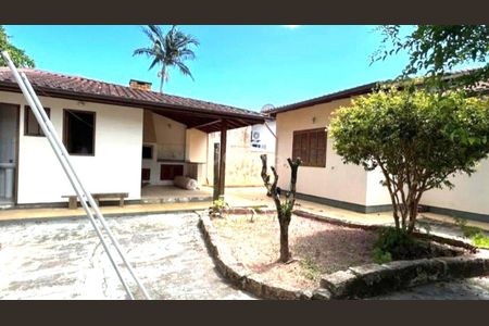 14_photo/95273a6add.94eccd8fc9add72f-ATLAS-3e85ece9-ea50-428f-9cb6-3c0589a6aed2.jpg de casa à venda com 3 quartos, 118m² em Carianos, Florianópolis