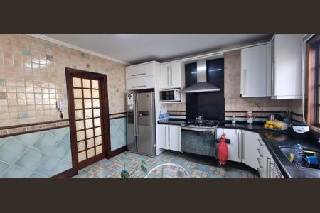 10_photo/95273a6aeb.508395daa8853870-ATLAS-31c9b65e-57de-45a0-b8eb-04ee58c0cfa9.jpg de casa à venda com 3 quartos, 199m² em Carianos, Florianópolis