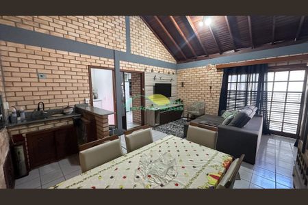 3_photo/95273a9a53.70cd6f6c67f8ff3b-ATLAS-9f114ea7-9d3b-4987-890b-3d07abafbe1a.jpg de casa para alugar com 2 quartos, 90m² em Ribeirão da Ilha, Florianópolis
