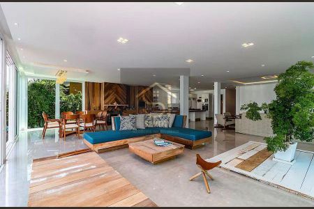 11_photo/95273ac3d5.adbb37f92a381176-ATLAS-98428629-8b7d-484c-a093-3f2c80c11ec3.jpg de apartamento para alugar com 4 quartos, 459m² em Alto Ribeirão, Florianópolis