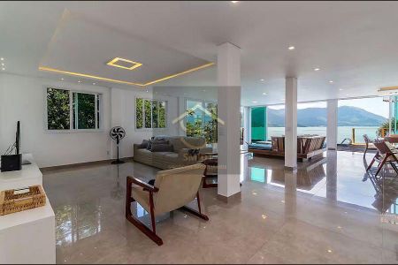 2_photo/95273ac3d5.adbb37f92a381176-ATLAS-ccce5e11-52c3-4ee6-83ec-5bf3144048a5.jpg de apartamento para alugar com 4 quartos, 459m² em Alto Ribeirão, Florianópolis