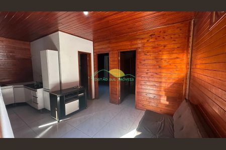 5_photo/95273ac425.eb4747a7722cd593-ATLAS-0a560746-9fc4-4b28-8a67-632e60383ddb.jpg de casa para alugar com 2 quartos, 55m² em Alto Ribeirão, Florianópolis