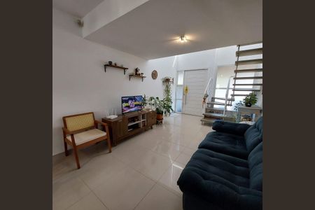 4_photo/95273ad8a7.24a317c22631bef5-ATLAS-2dad5e8b-4c56-41e2-82e7-dc60fae848d1.jpg de casa à venda com 2 quartos, 100m² em Moenda, Florianópolis