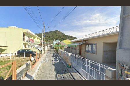 5_photo/95273ad9f3.ceff8192393c33de-ATLAS-a042ec9a-b5f3-4b2d-ac24-cbdc22ba0fe4.jpg de casa à venda com 3 quartos, 91m² em Alto Ribeirão Leste, Florianópolis